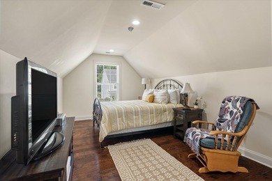 Welcome home to this beautifully maintained 4-bedroom, 2.5-bath - photo 31