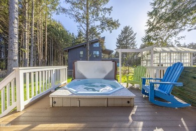 This charming cottage with lots of fun features on a .66-acre - photo 33