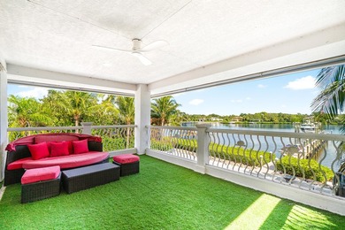 Jupiter waterfront paradise! This 3BR/3.5BA CBS home with office - photo 33