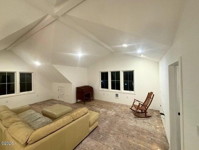 This charming cottage with lots of fun features on a .66-acre - photo 38