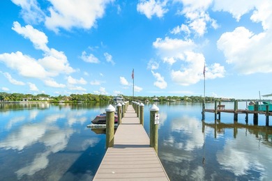 Jupiter waterfront paradise! This 3BR/3.5BA CBS home with office - photo 45