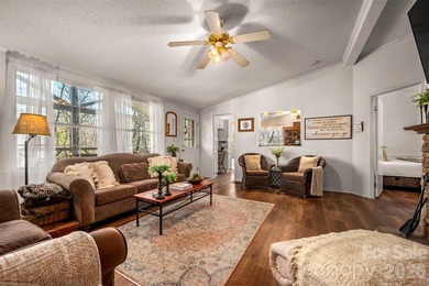 Charming 3-bedroom, 2-bath home nestled on a scenic 1-acre - photo 10