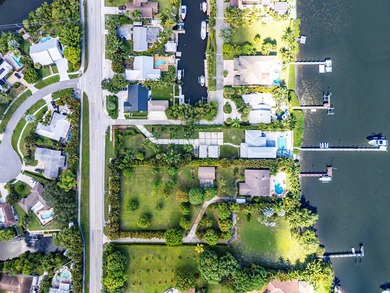 Jupiter waterfront paradise! This 3BR/3.5BA CBS home with office - photo 59