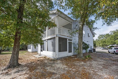 Welcome to this 2-bedroom, 2-bathroom first-floor corner unit in - photo 18