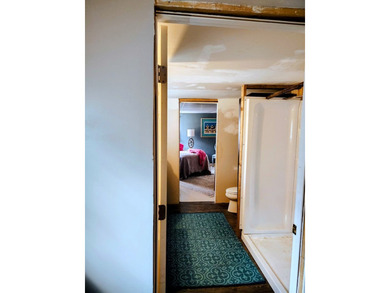 This charming 4-bedroom, 2-bath mobile home presents a fantastic - photo 21