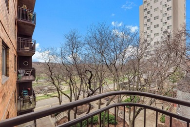Enjoy living right on Loring Green, in this beautifully updated - photo 25