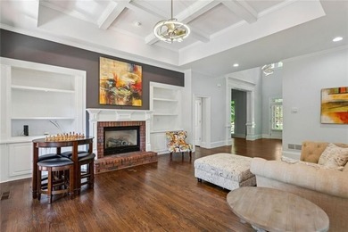 Picturesque Waterside Retreat Offering Ultimate Seclusion and - photo 17
