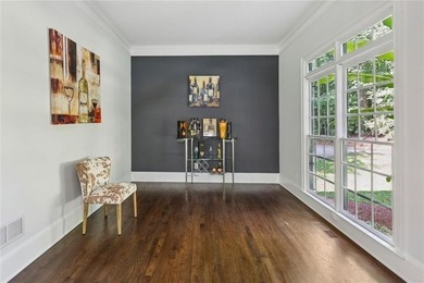 Picturesque Waterside Retreat Offering Ultimate Seclusion and - photo 21