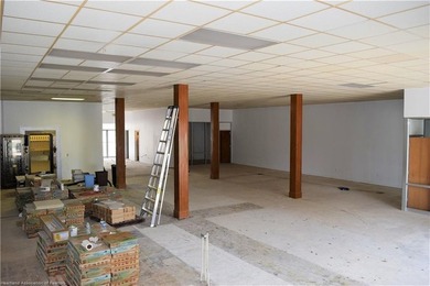 2 Story 10,966 SF Bank Building at traffic light West Main & - photo 32
