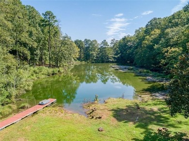 Picturesque Waterside Retreat Offering Ultimate Seclusion and - photo 42