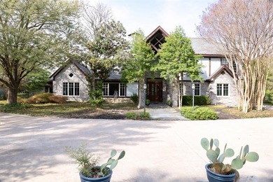 Joe Pool Lake Home For Sale in Cedar Hill Texas
