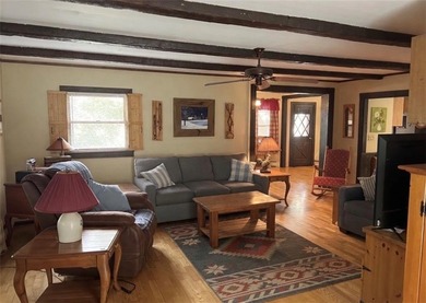 Charming well maintained 3-Bed, 2-Bath Home with Distant Water - photo 11