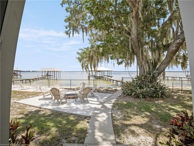 Luxury Lake June Lakefront Home, Newly Remodeled, 4 Bedrooms, 3 - photo 16
