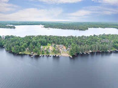 Experience the best of Lake Nokomis living with this beautifully - photo 19