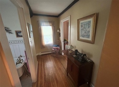 Charming well maintained 3-Bed, 2-Bath Home with Distant Water - photo 22