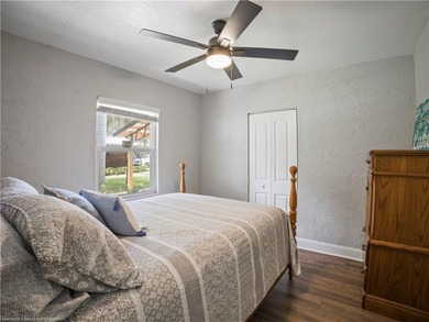Luxury Lake June Lakefront Home, Newly Remodeled, 4 Bedrooms, 3 - photo 23