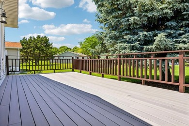 Beautifully updated home ready for you to move right in! As you - photo 32