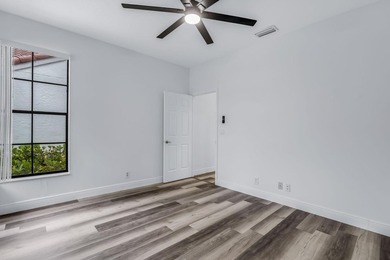 PRICED TO SELL!!!! Welcome to Boca Greens This beautifully - photo 34