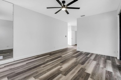 PRICED TO SELL!!!! Welcome to Boca Greens This beautifully - photo 42