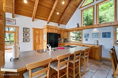 Spectacular Privacy & Comfort on Hayden Lake. Introducing the - photo 9