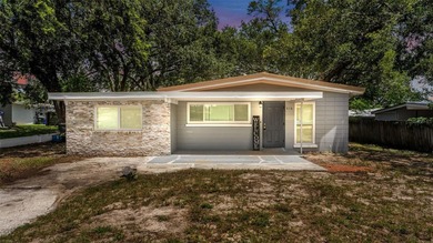 This charming and updated Mid-Century Bungalow is the perfect - photo 1