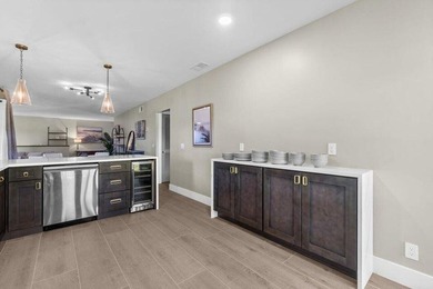 Welcome to your completely renovated dream 2/2 villa in the - photo 12