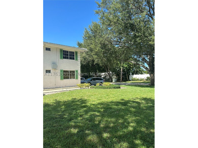 Don't miss this move-in ready ground floor 1-bedroom/1-bathroom - photo 3