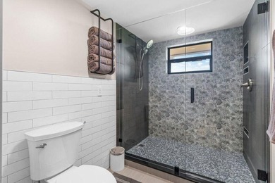 Welcome to your completely renovated dream 2/2 villa in the - photo 19