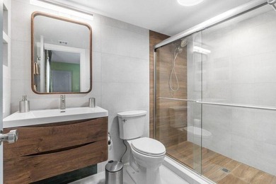 Welcome to your completely renovated dream 2/2 villa in the - photo 23