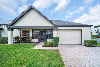 Lake Tarpon Condo Sale Pending in Palm Harbor Florida