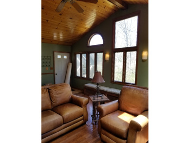 Additional listing photo 2