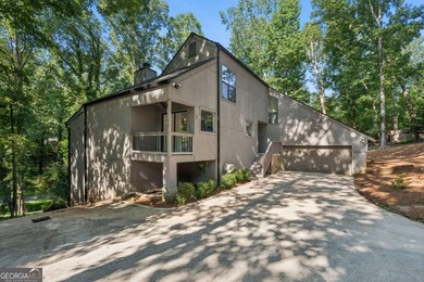 Lake Lanier Home For Sale in Gainesville Georgia