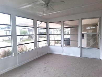 Delightful Palm Harbor Homes has convenient side by side parking - photo 4