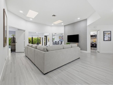 Rare opportunity to own this exquisite Cypress Point Villa with - photo 15