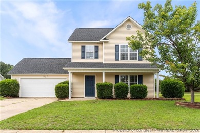 Welcome to this 3 bed, 2.5 bath located in the highly desired - photo 1