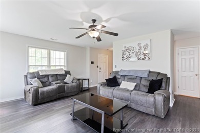 Welcome to this 3 bed, 2.5 bath located in the highly desired - photo 8