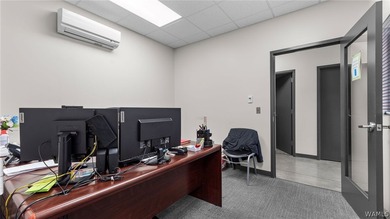 Exceptional multi-use office and industrial property featuring 6 - photo 15