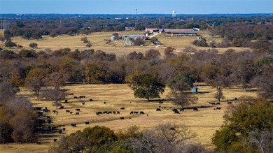 Finding nearly 1,000 acres of productive ranch land this close - photo 16