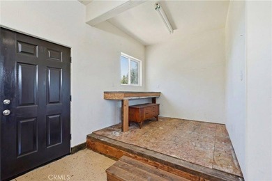 This stunning 2,678-square-foot custom home with breathtaking - photo 24