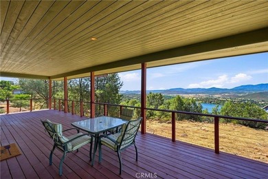 This stunning 2,678-square-foot custom home with breathtaking - photo 30