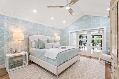 Welcome to this beautifully renovated home in Jonathans Landing - photo 31
