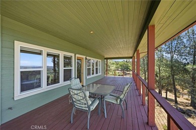 This stunning 2,678-square-foot custom home with breathtaking - photo 32