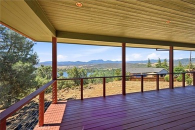 This stunning 2,678-square-foot custom home with breathtaking - photo 33
