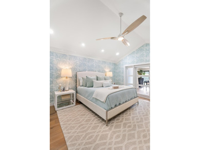 Welcome to this beautifully renovated home in Jonathans Landing - photo 34