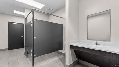 Exceptional multi-use office and industrial property featuring 6 - photo 36