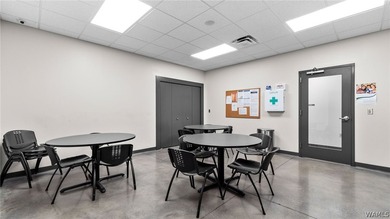 Exceptional multi-use office and industrial property featuring 6 - photo 38