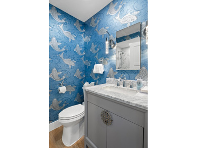 Welcome to this beautifully renovated home in Jonathans Landing - photo 48