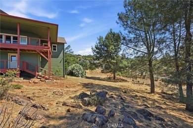 This stunning 2,678-square-foot custom home with breathtaking - photo 49