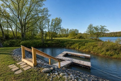 284 FEET OF TENNESSEE RIVER FRONTAGE | PRIVATE DOCK | LARGE LOT - photo 3