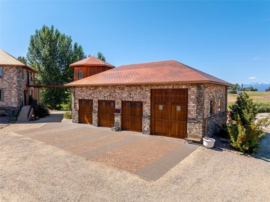 Welcome to 859 Hamilton Heights Road, an extraordinary - photo 5